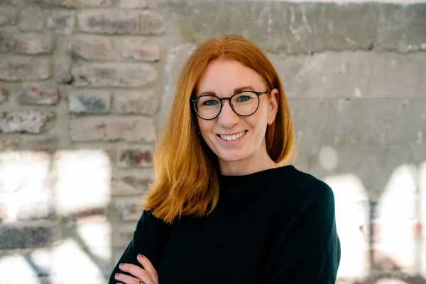 Jennifer – Ansprechpartnerin für Events bei New Forge Coworking